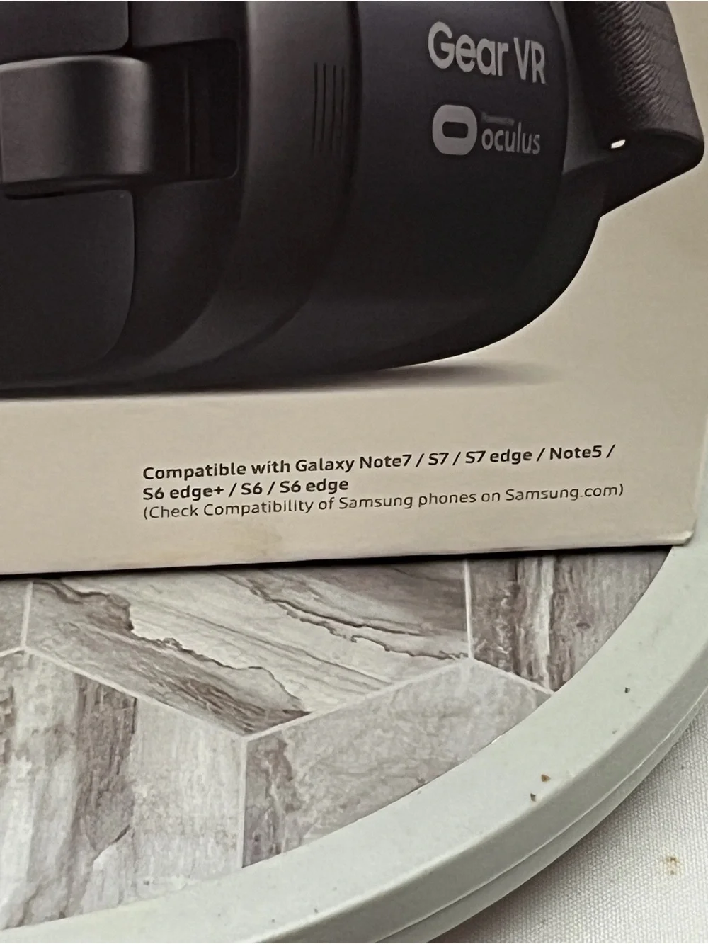 Samsung Gear VR SM-R323 Oculus Virtual Reality Headset For Galaxy S7 S6 Note